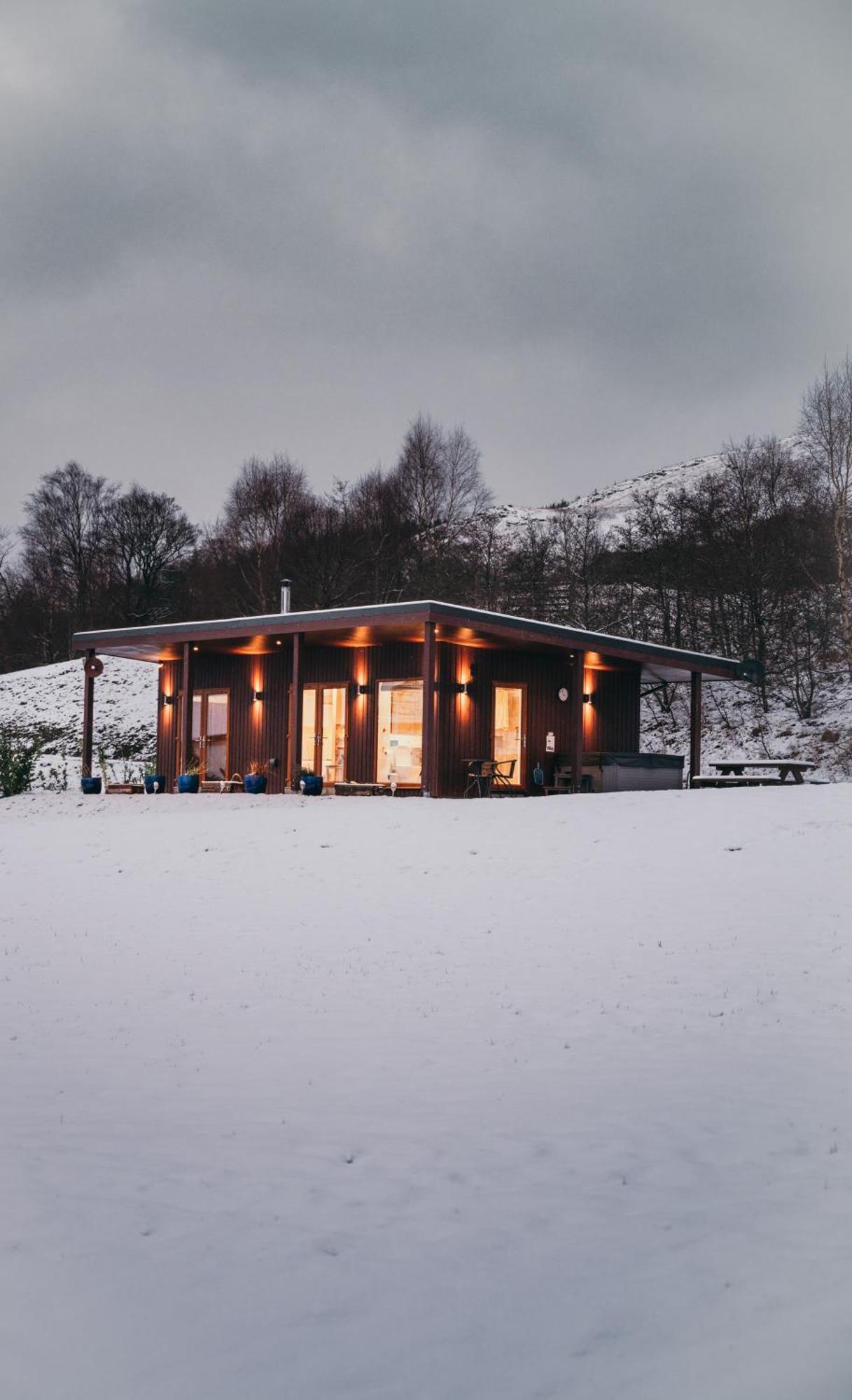 Inverskilavulin Estate Lodges ฟอร์ตวิลเลียม ภายนอก รูปภาพ