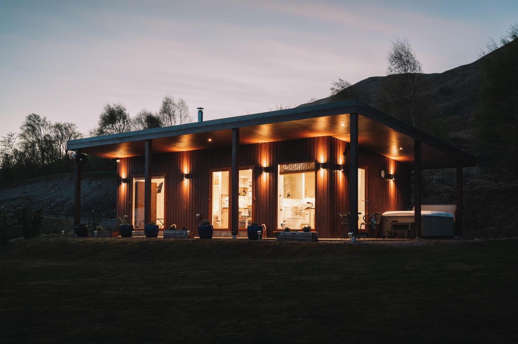 Inverskilavulin Estate Lodges ฟอร์ตวิลเลียม ภายนอก รูปภาพ