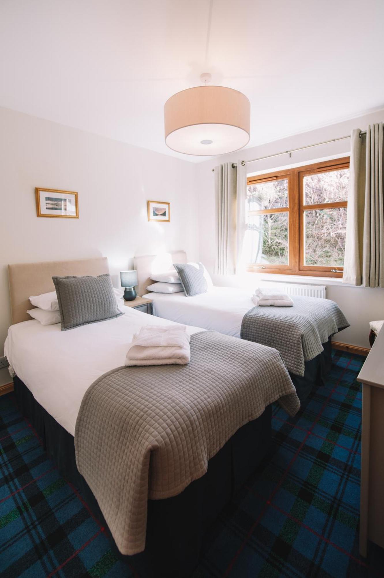 Inverskilavulin Estate Lodges ฟอร์ตวิลเลียม ภายนอก รูปภาพ