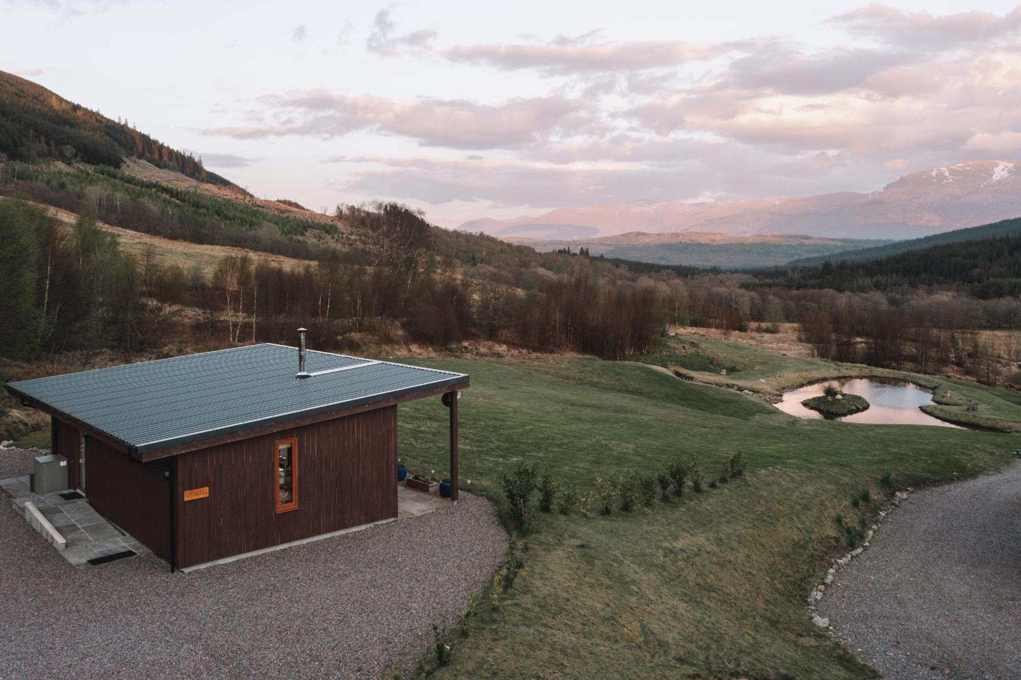 Inverskilavulin Estate Lodges ฟอร์ตวิลเลียม ภายนอก รูปภาพ
